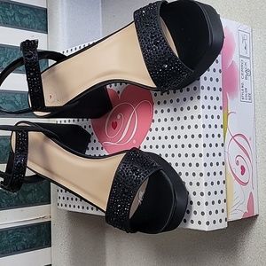 Cute Black Dress Shoes.